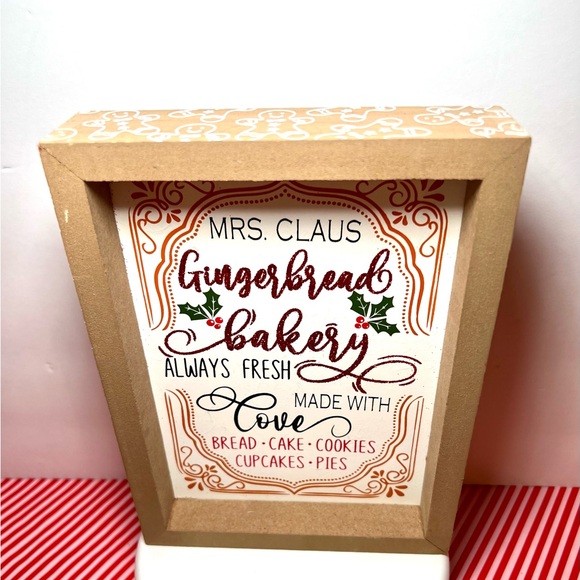 Mrs. Claus Gingerbread Bakery Holiday Sign Made with Love Christmas Cake Bread - Picture 4 of 9
